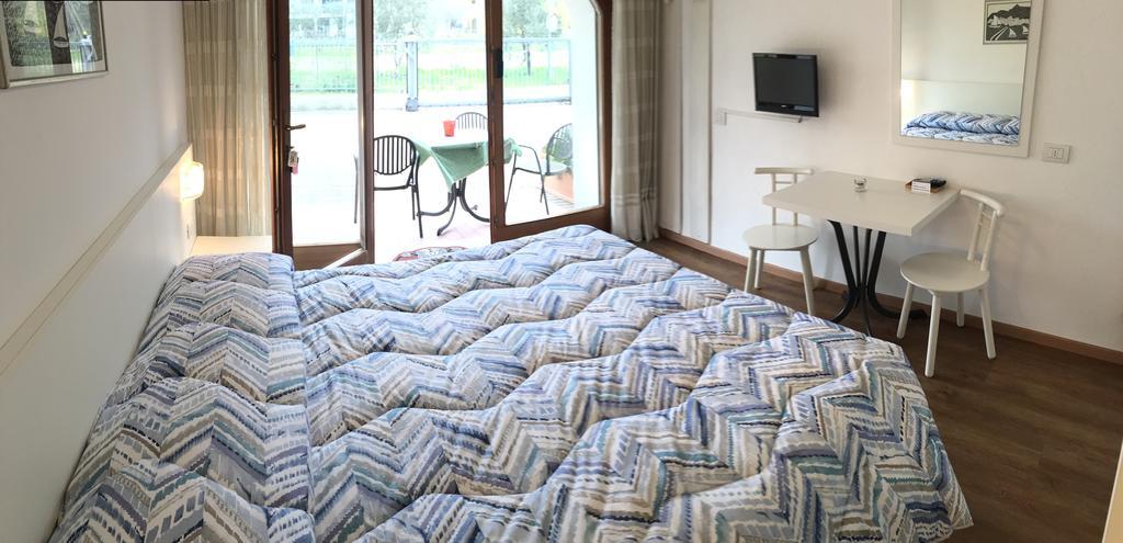 Apartament Casa Vittoria Torbole Sul Garda Zewnętrze zdjęcie