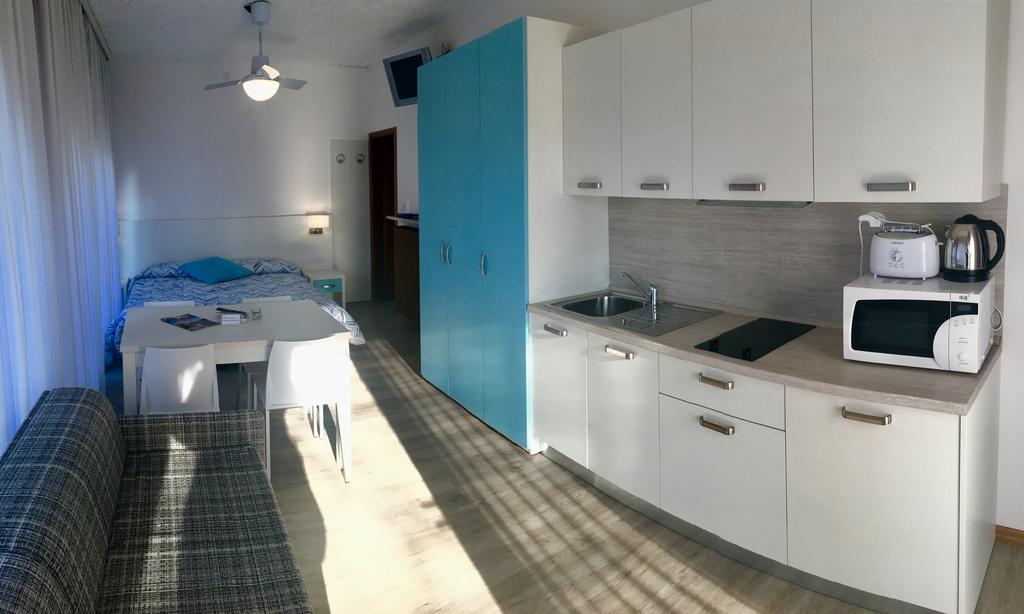 Apartament Casa Vittoria Torbole Sul Garda Zewnętrze zdjęcie